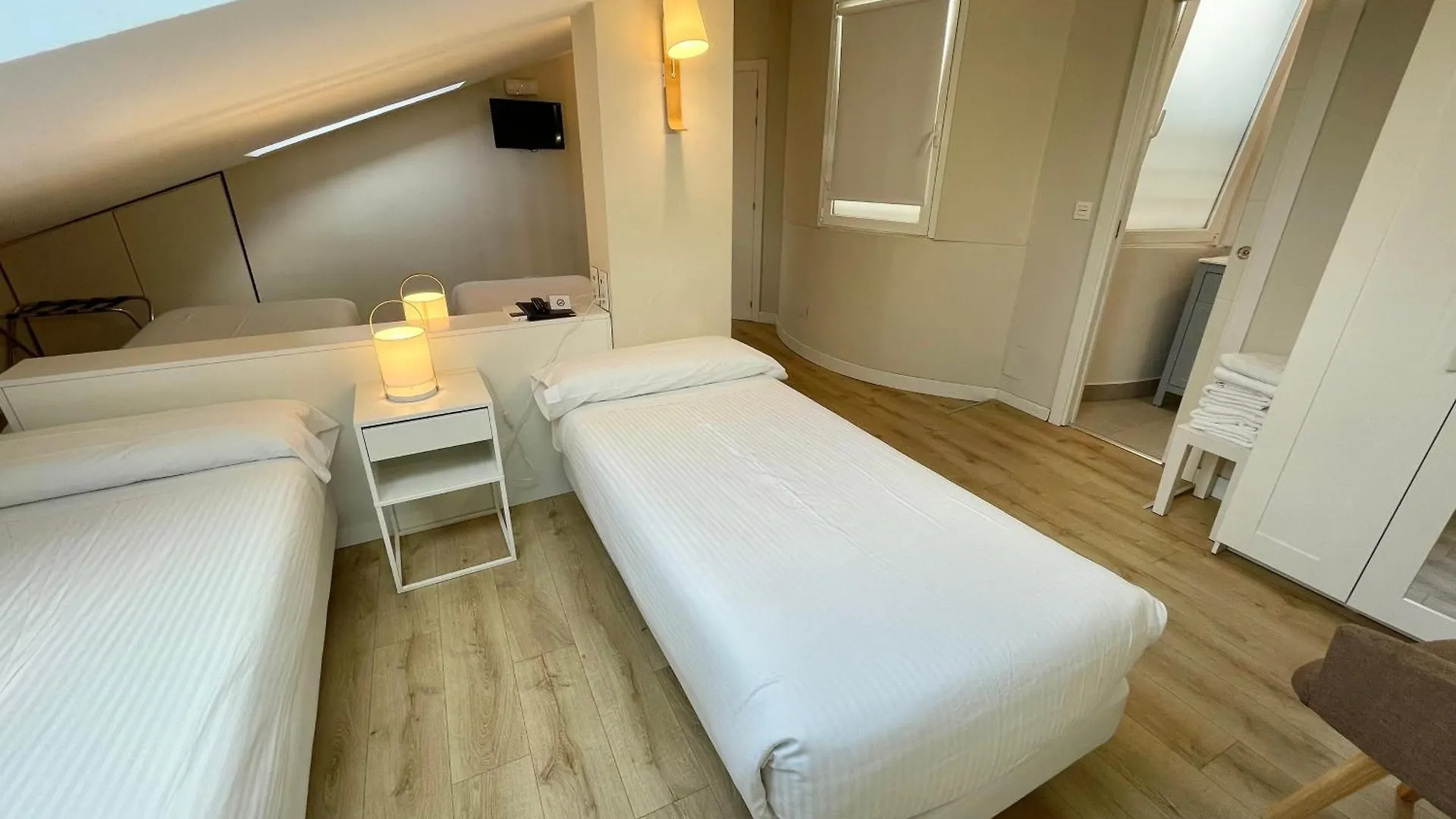 Pension Txiki Polit Zarautz 2*,  Spain