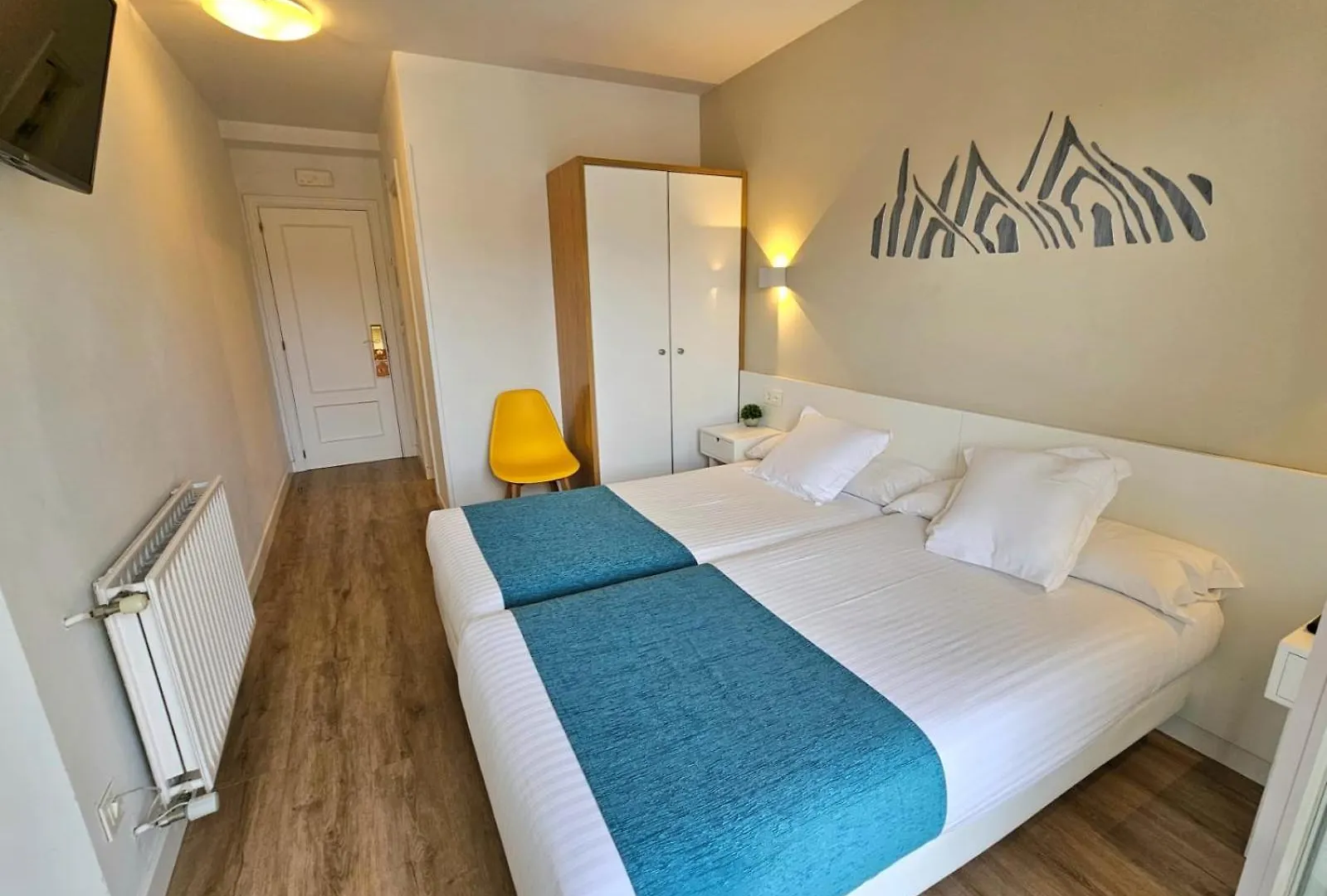Pension Txiki Polit Zarautz 2*,  Spain